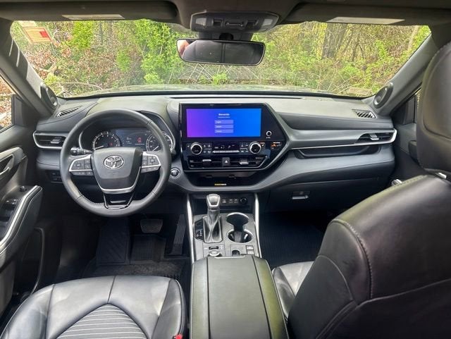 2023 Toyota Highlander XSE