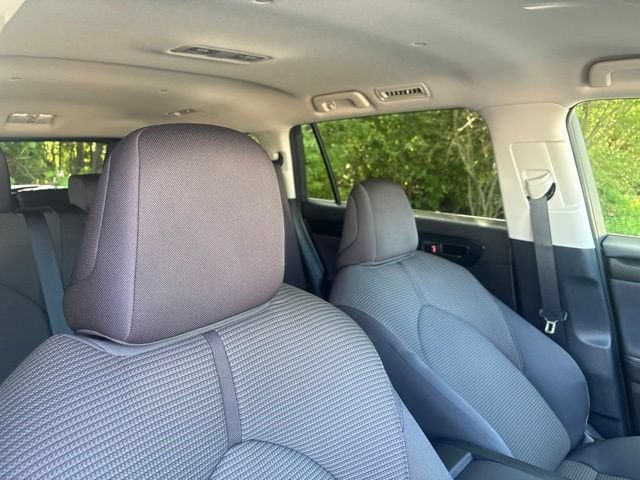 2025 Toyota Highlander LE