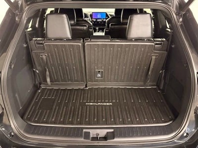 2023 Toyota Highlander XSE