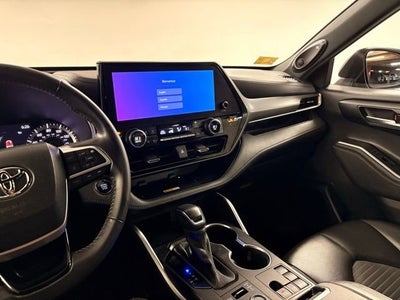2023 Toyota Highlander XSE