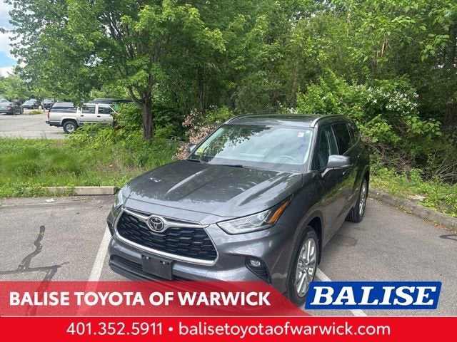 2023 Toyota Highlander Limited AWD's photo