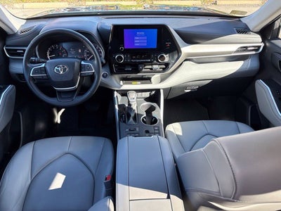 2024 Toyota Highlander XLE