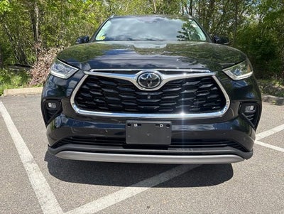 2023 Toyota Highlander Platinum