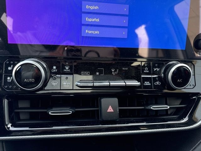 2025 Toyota Highlander Platinum