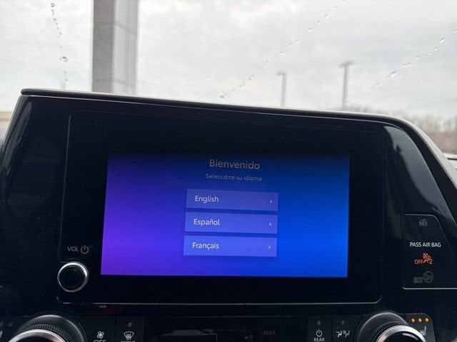 2025 Toyota Highlander XLE