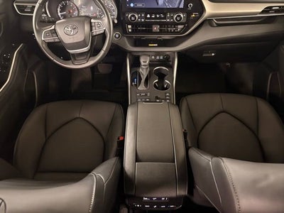 2024 Toyota Highlander XLE