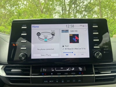 2023 Toyota Sienna LE