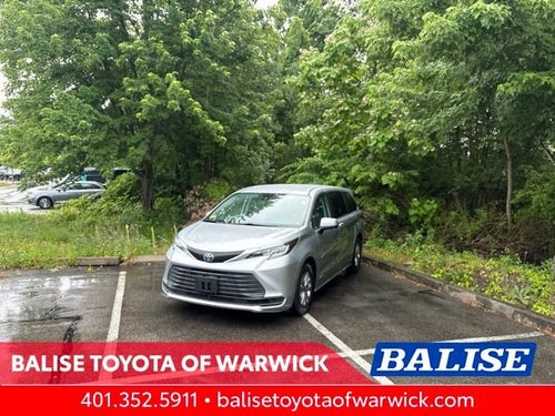 2021 Toyota Sienna LE