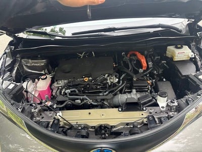 2023 Toyota Sienna LE