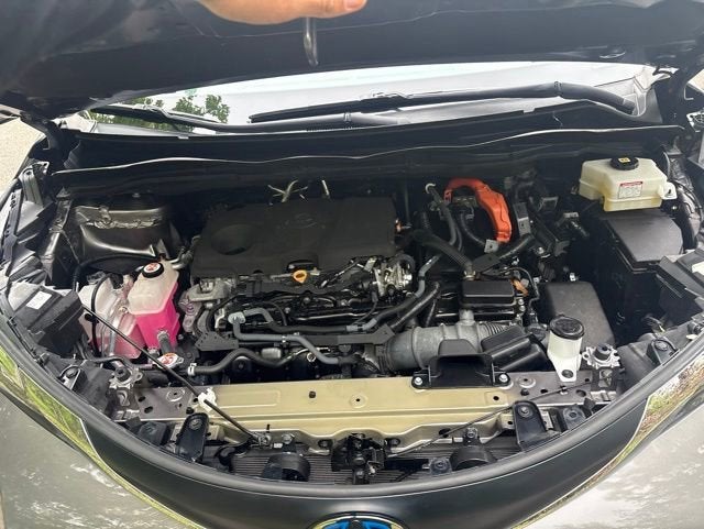 2023 Toyota Sienna LE