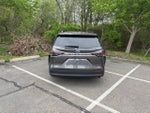 2023 Toyota Sienna LE