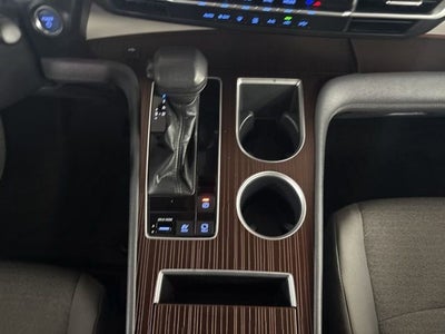 2022 Toyota Sienna LE