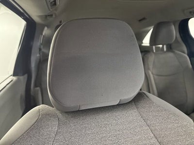 2022 Toyota Sienna LE