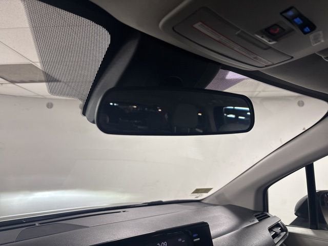 2022 Toyota Sienna LE