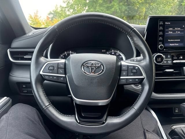 2022 Toyota Highlander XSE