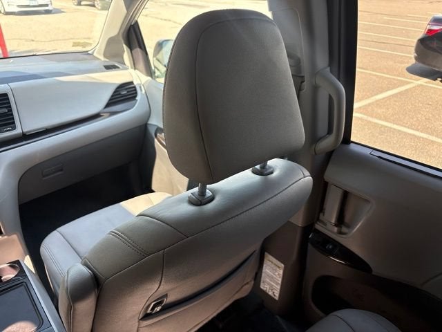 2019 Toyota Sienna XLE