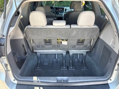 2019 Toyota Sienna XLE