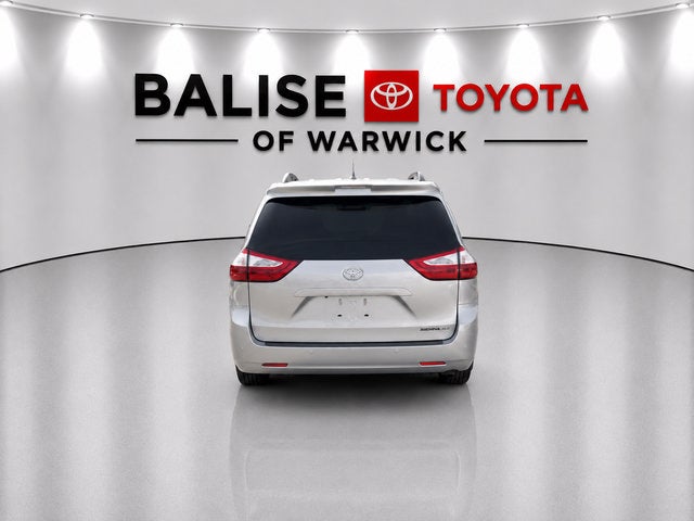 2019 Toyota Sienna XLE
