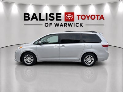 2019 Toyota Sienna XLE