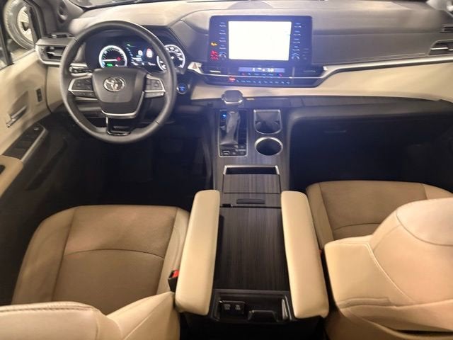2023 Toyota Sienna Limited