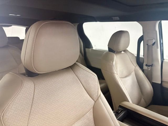 2023 Toyota Sienna Limited