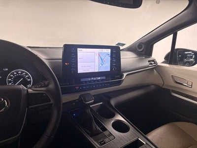 2023 Toyota Sienna Limited