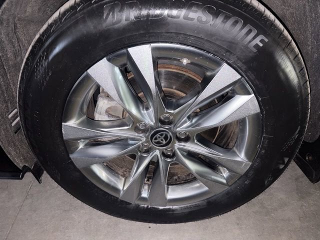 2023 Toyota Sienna Limited