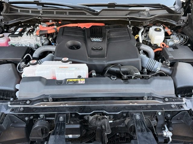 2023 Toyota Tundra Hybrid Capstone
