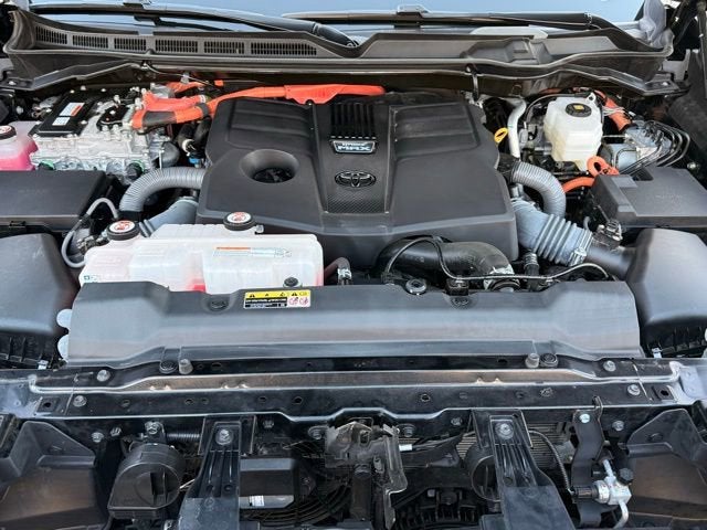 2023 Toyota Tundra Hybrid Capstone