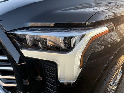 2023 Toyota Tundra Hybrid Capstone