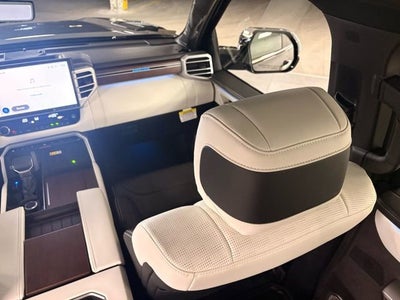 2024 Toyota Tundra Hybrid Capstone