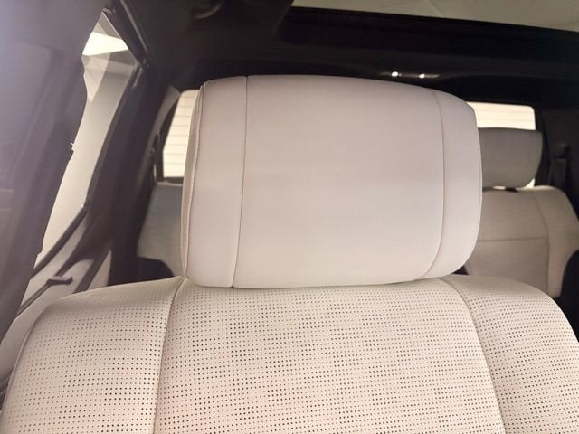 2024 Toyota Tundra Hybrid Capstone