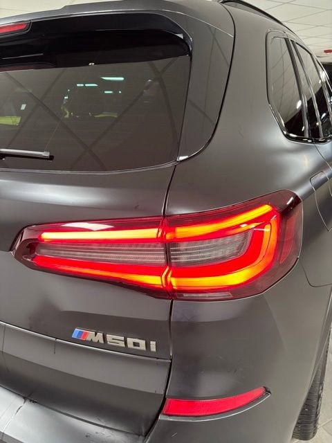 2023 BMW X5 M50i