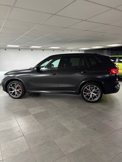2023 BMW X5 M50i