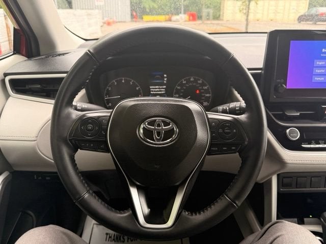 2024 Toyota Corolla Cross LE