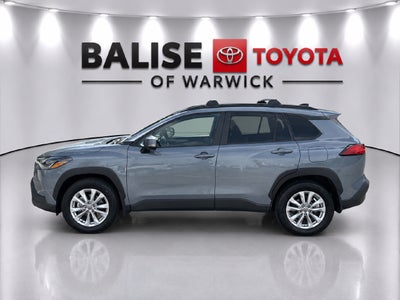 2024 Toyota Corolla Cross LE