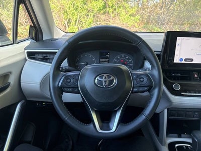 2025 Toyota Corolla Cross LE