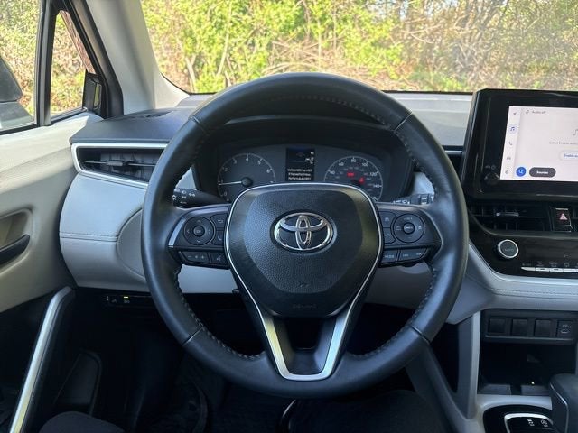 2025 Toyota Corolla Cross LE