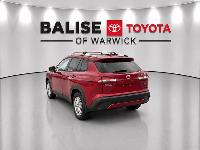 2024 Toyota Corolla Cross LE