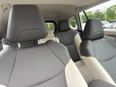2024 Toyota Corolla Cross XLE