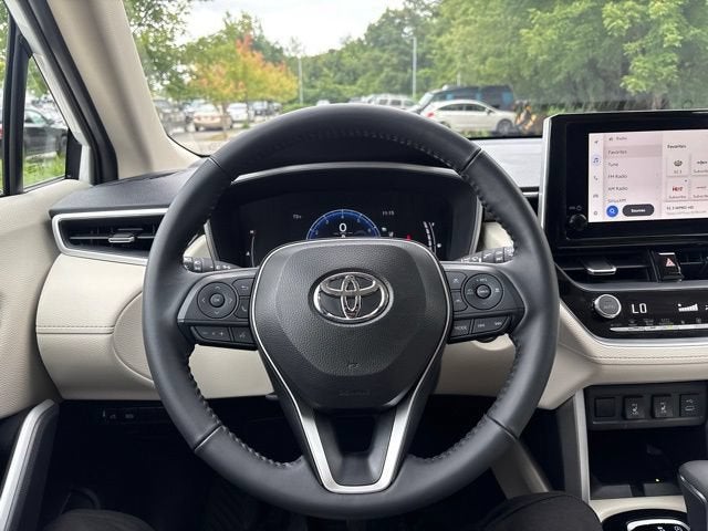 2024 Toyota Corolla Cross XLE