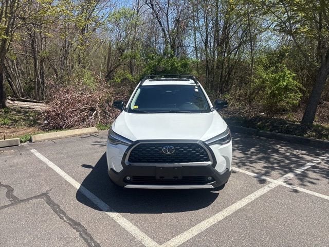 2025 Toyota Corolla Cross XLE