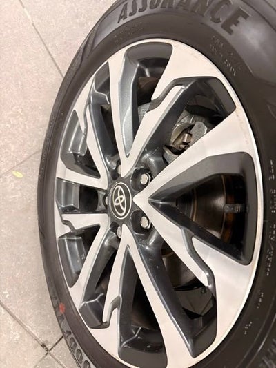 2025 Toyota Corolla Cross XLE