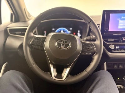 2025 Toyota Corolla Cross XLE