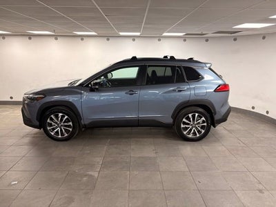 2025 Toyota Corolla Cross XLE