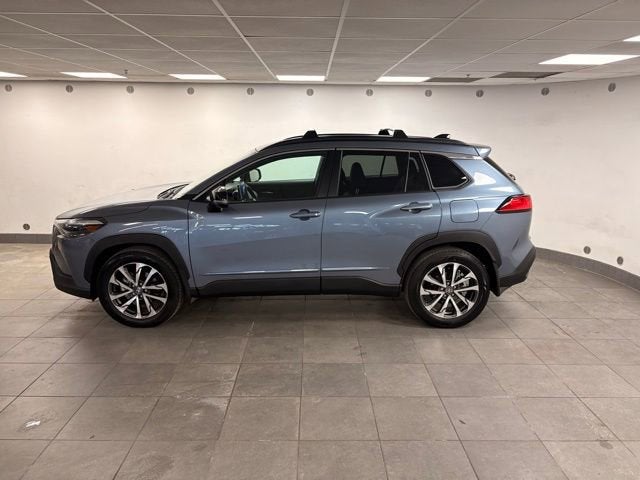 2025 Toyota Corolla Cross XLE