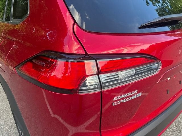 2025 Toyota Corolla Cross XLE