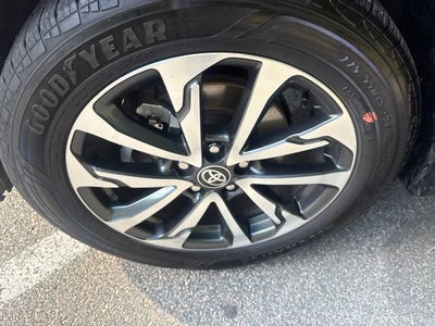 2025 Toyota Corolla Cross XLE