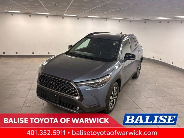 2025 Toyota Corolla Cross XLE