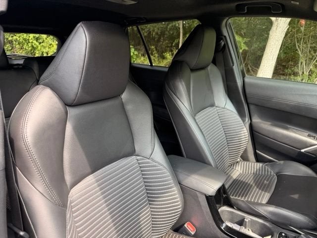 2024 Toyota Corolla Cross Hybrid XSE